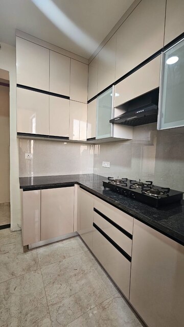 2 BHK Apartment For Rent in BPTP Discovery Park, Sector 80