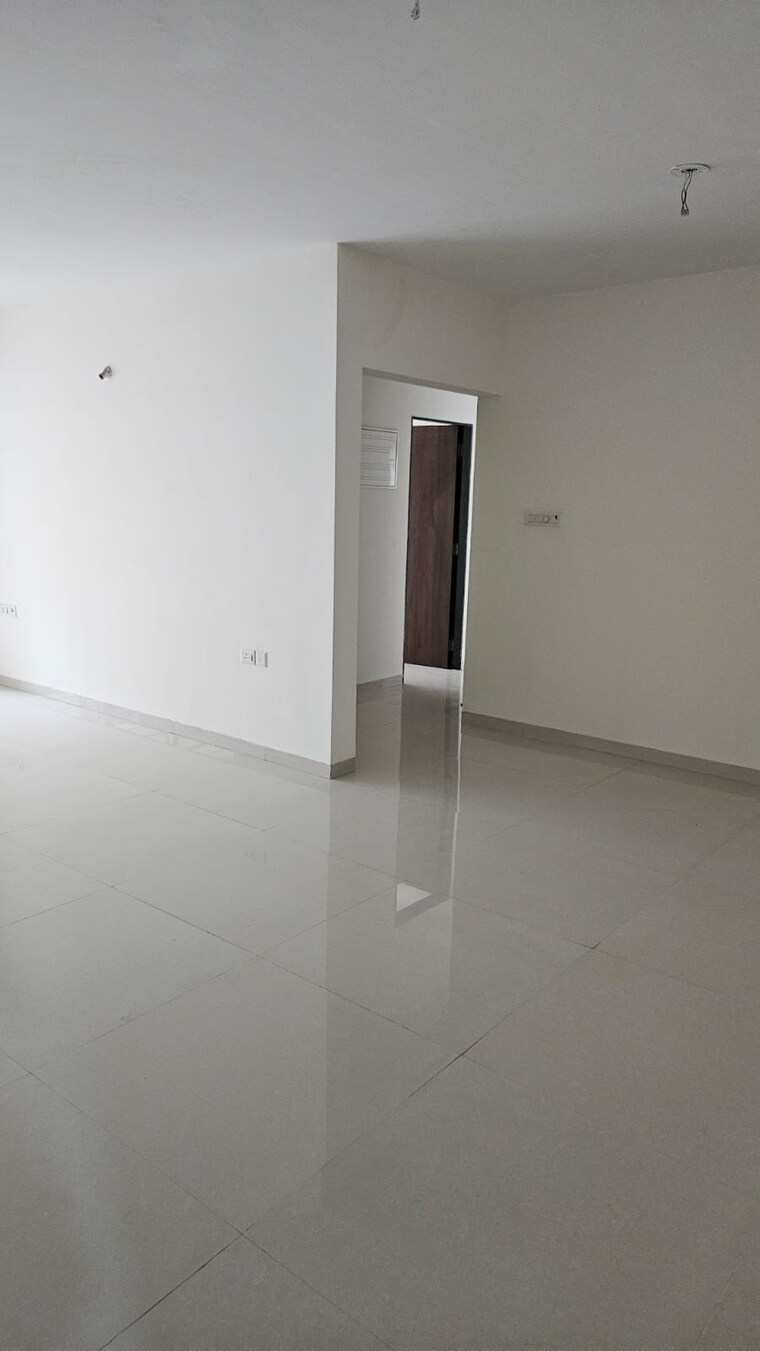 Room, acme-ozone-phase-ii 3 Bedroom 1050 Sq.Ft. Apartment In Ghodbunder Road Thane 8407638