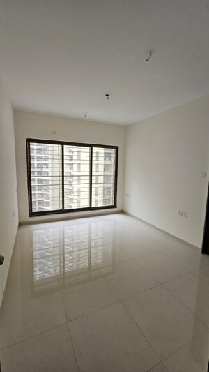 Room in 3 BHK Apartment at Acme Ozone Phase II, Ghodbunder Road – for Sale
