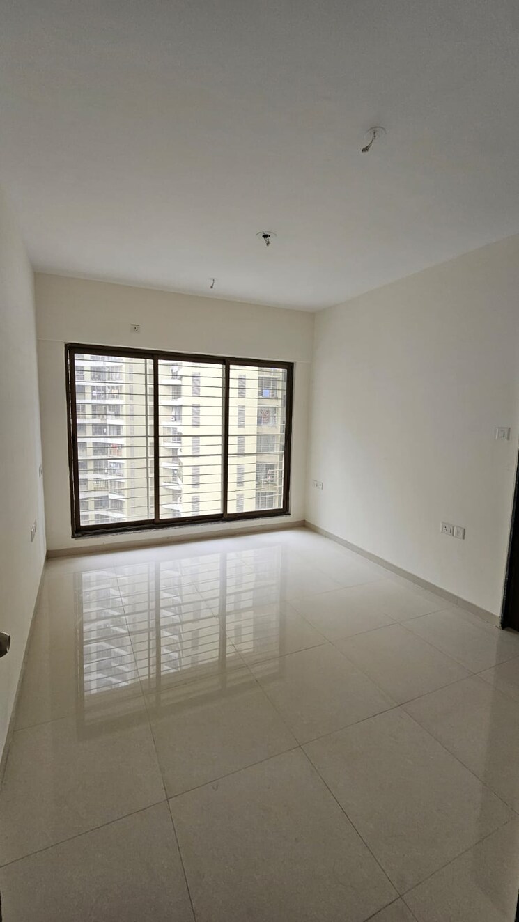 Room, acme-ozone-phase-ii 3 Bedroom 1050 Sq.Ft. Apartment In Ghodbunder Road Thane 8407638