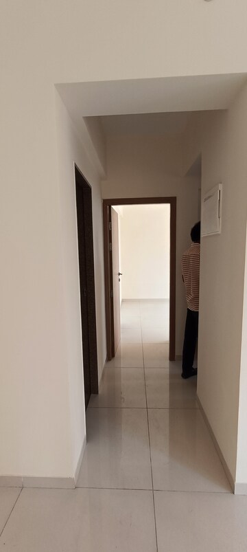 Building Lobby in 1 BHK Apartment at Godrej Nest Kandivali, Kandivali East – for Rent