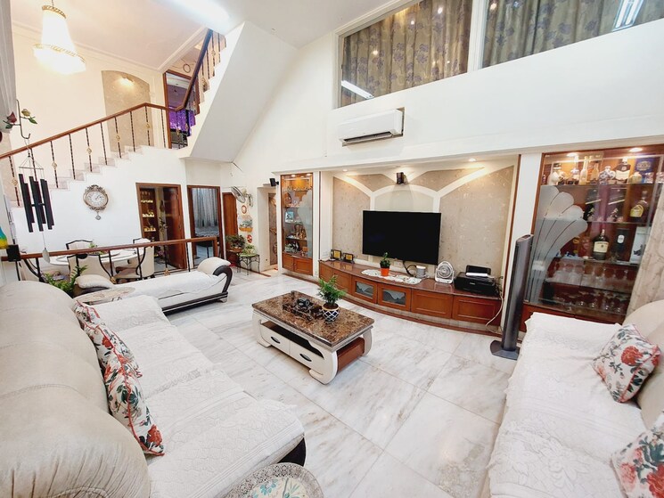  Parking, silver-arch-thane-west 5 Bedroom 2727 Sq.Ft. Villa In Samata Nagar Thane 8407694