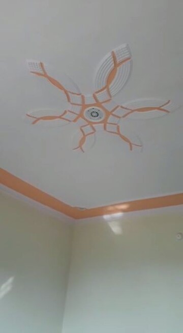 Furnished Amenities in 3 BHK Independent House at Wazirganj – for Rent