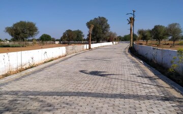Plot For Sale in Kalwara