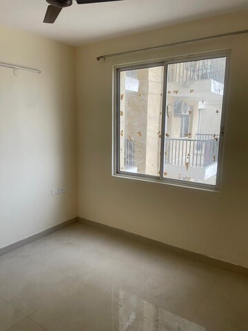 Room in 4 BHK Apartment at Sare Home, Sector 92 – for Sale