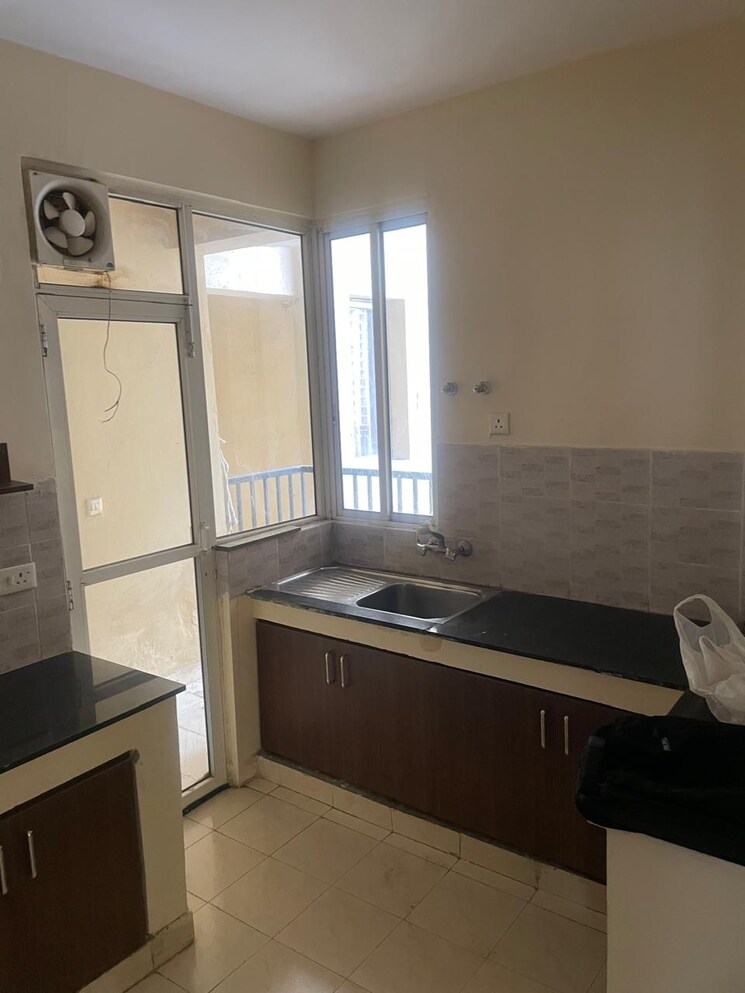 Kitchen, sare-home 4 Bedroom 2143 Sq.Ft. Apartment In Sector 92 Gurgaon 8407736