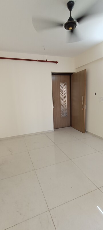 1 BHK Apartment For Rent in Godrej Nest Kandivali, Kandivali East