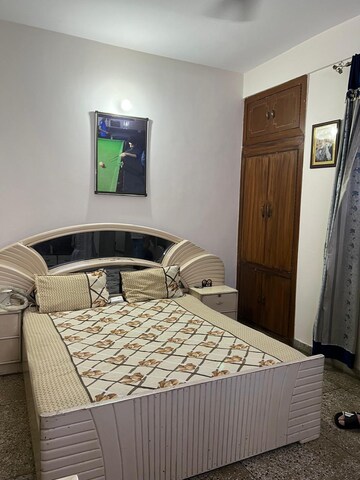 Bedroom in 3 BHK Apartment at Veerbhadra Nagar – for Rent