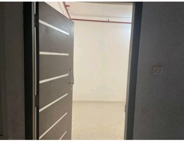 Master Bedroom in 2 BHK Apartment at Tiara Hills, Mira Road – for Rent