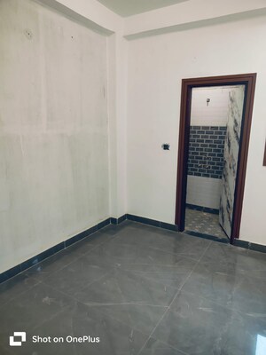 Room in 3 BHK Builder Floor at Bhajanpura – for Sale