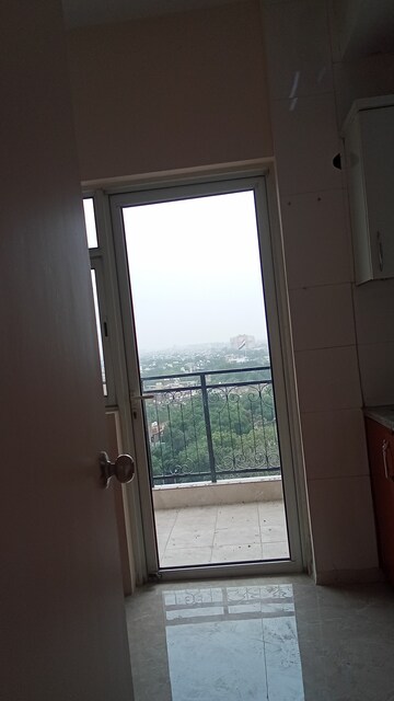 Building Lobby in 3 BHK Apartment at Moti Nagar – for Rent