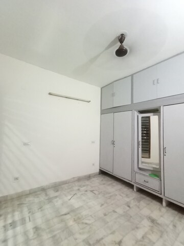 Room in 2 BHK Independent House at Sector 2 – for Rent