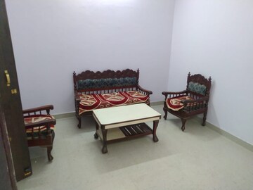 Living Room in 2 BHK Independent House at Gomti Nagar – for Rent