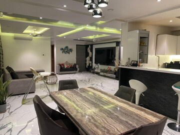 Bedroom in 2 BHK Apartment at Nahar F Residences, Balewadi – for Rent
