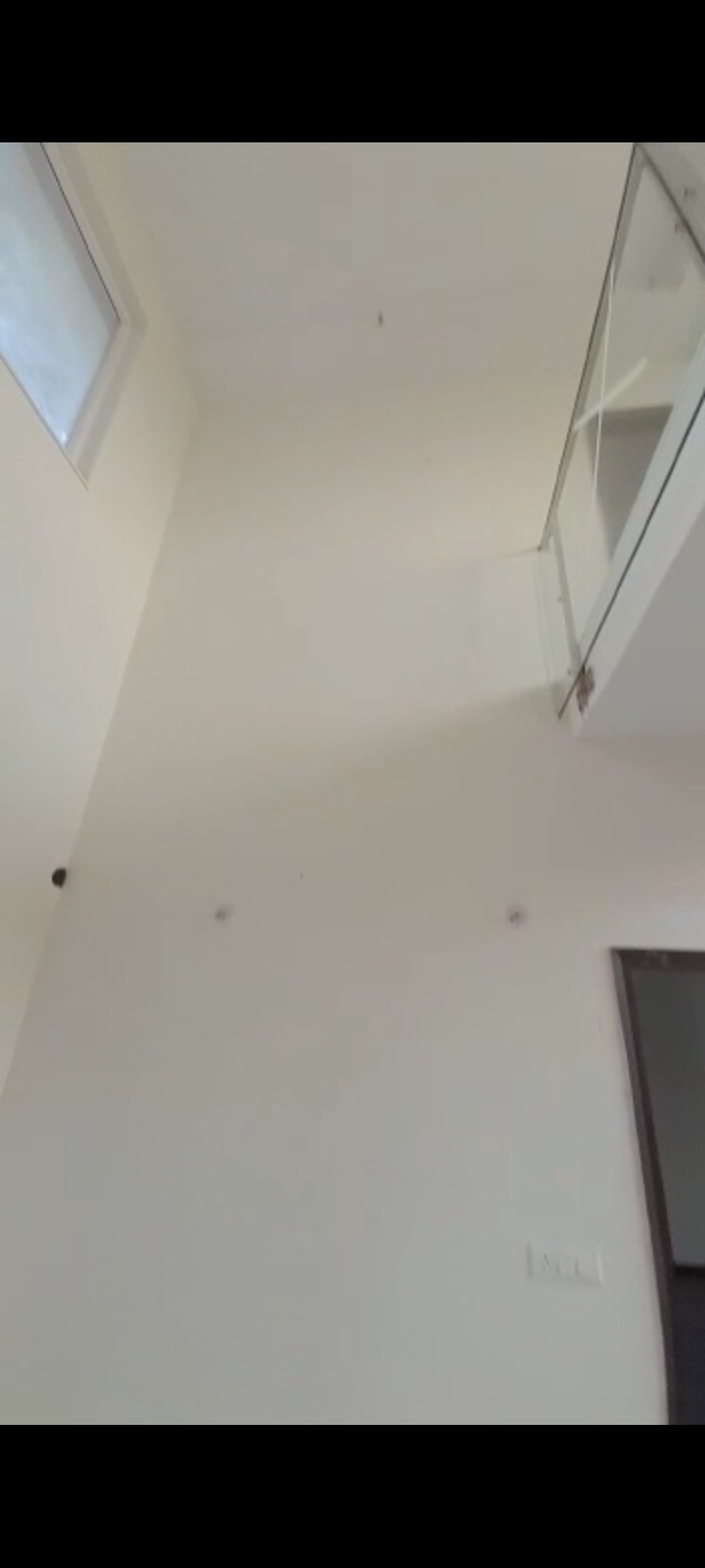 Room, bptp-discovery-park 3.5 Bedroom 2800 Sq.Ft. Apartment In Sector 80 Faridabad 8408097