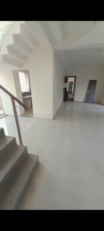 3.5 BHK Apartment For Sale in BPTP Discovery Park, Sector 80