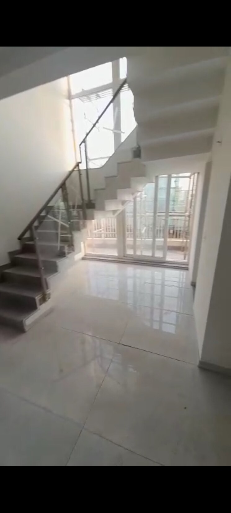 undefined, bptp-discovery-park 3.5 Bedroom 2800 Sq.Ft. Apartment In Sector 80 Faridabad 8408097