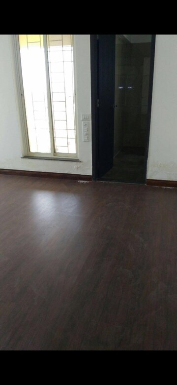 Room in 3 BHK Apartment at Gini Viviana, Balewadi – for Rent