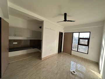 Living Room in 1 BHK Builder Floor at Wazirabad – for Rent