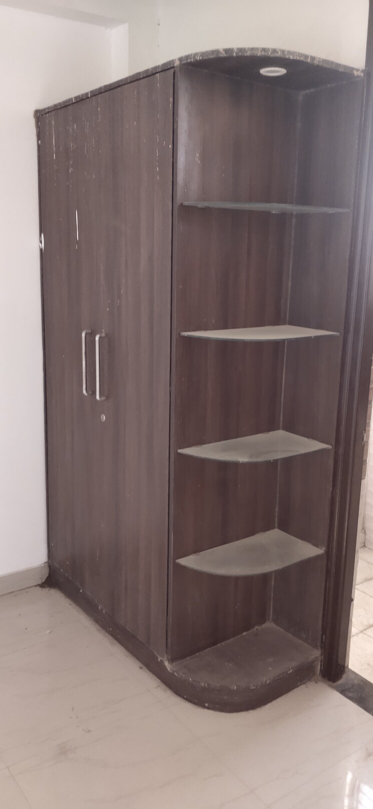 Room, dayal bagh 3 Bedroom 1600 Sq.Ft. Apartment In Dayal Bagh Agra 8408175