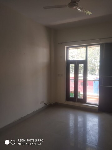 2 BHK Builder Floor For Rent in Sector 56