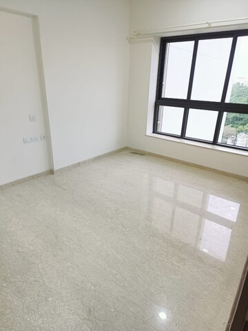 2 BHK Apartment For Rent in Shapoorji Pallonji Vicinia, Powai