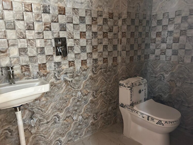 Bathroom, saket 1 Bedroom 350 Sq.Ft. Builder Floor In Saket Delhi 8408208