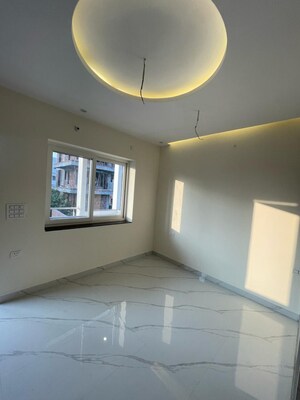 Room in 3 BHK Independent House at Aman Vihar – for Sale