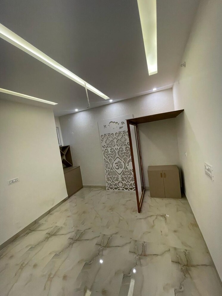 Room, aman vihar 3 Bedroom 130 Sq.Yd. Independent House In Aman Vihar Dehradun 8408456