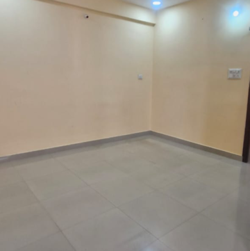 Room in 2 BHK Builder Floor at Kondapur – for Rent