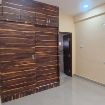 Room in 2 BHK Builder Floor at Kondapur – for Rent