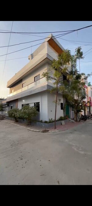 2 BHK Independent House For Sale in Gandhi Nagar