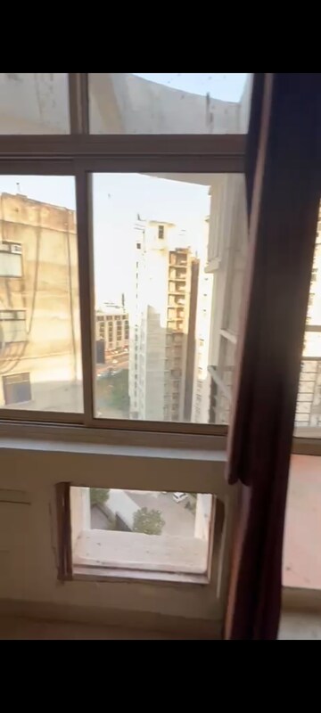Building Lobby in 3 BHK Apartment at Omaxe Heights Gomti Nagar, Gomti Nagar – for Rent