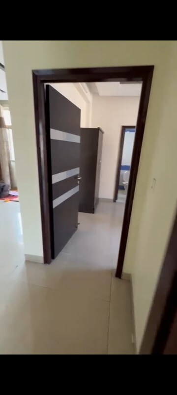 Staircase in 3 BHK Apartment at Omaxe Heights Gomti Nagar, Gomti Nagar – for Rent
