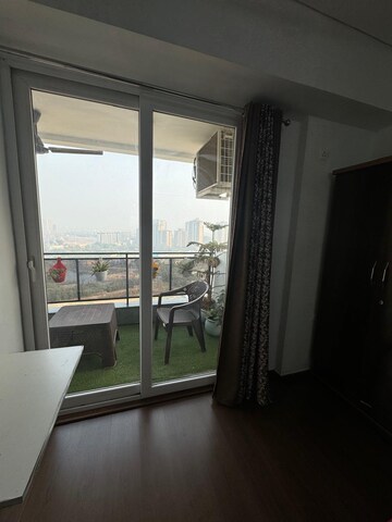 Room in 3 BHK Apartment at Adani Oyster Greens, Sector 102 – for Rent