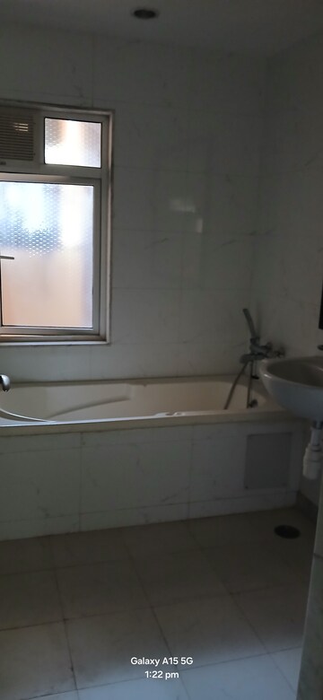 Furnished Amenities in 4 BHK Apartment at Hiranandani Adalia A, Powai – for Sale