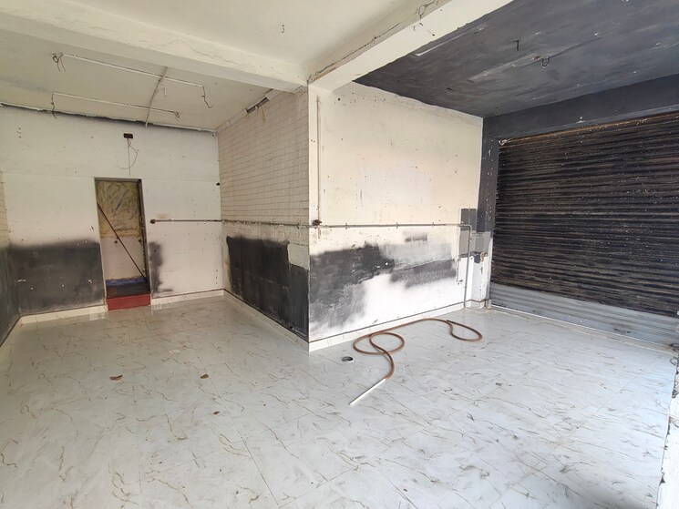 Team Area, kodambakkam Commercial Shop 500 Sq.Ft. In Kodambakkam Chennai 8408581