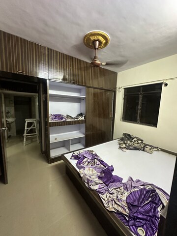 Bedroom in 1 BHK Apartment at Bandarwadi – for Rent