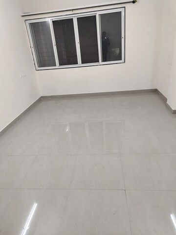 Room in 1 BHK Apartment at Sudhir Mandke Affinity, Koregaon Park – for Rent