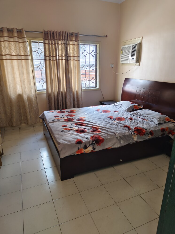 Bedroom, parmeshwar-saran 4 Bedroom 1400 Sq.Ft. Apartment In Koregaon Park Pune 8408621