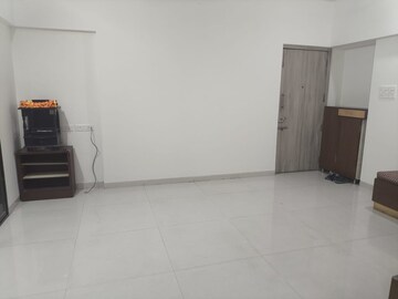 Room in 2 BHK Apartment at Favolosa, Balewadi – for Rent