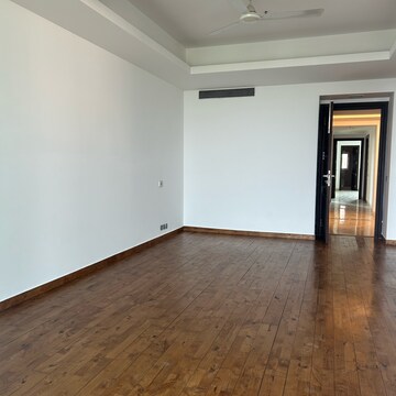 4 BHK Apartment For Sale in DLF The Magnolias, Golf Course Road