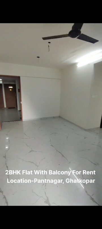 Room in 2 BHK Apartment at Ghatkopar East – for Rent