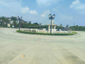  Plot – Garden View at Omaxe Metro City, Kalli Paschim - for Sale
