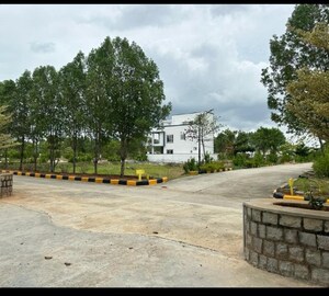  Plot For Sale in Isnapur