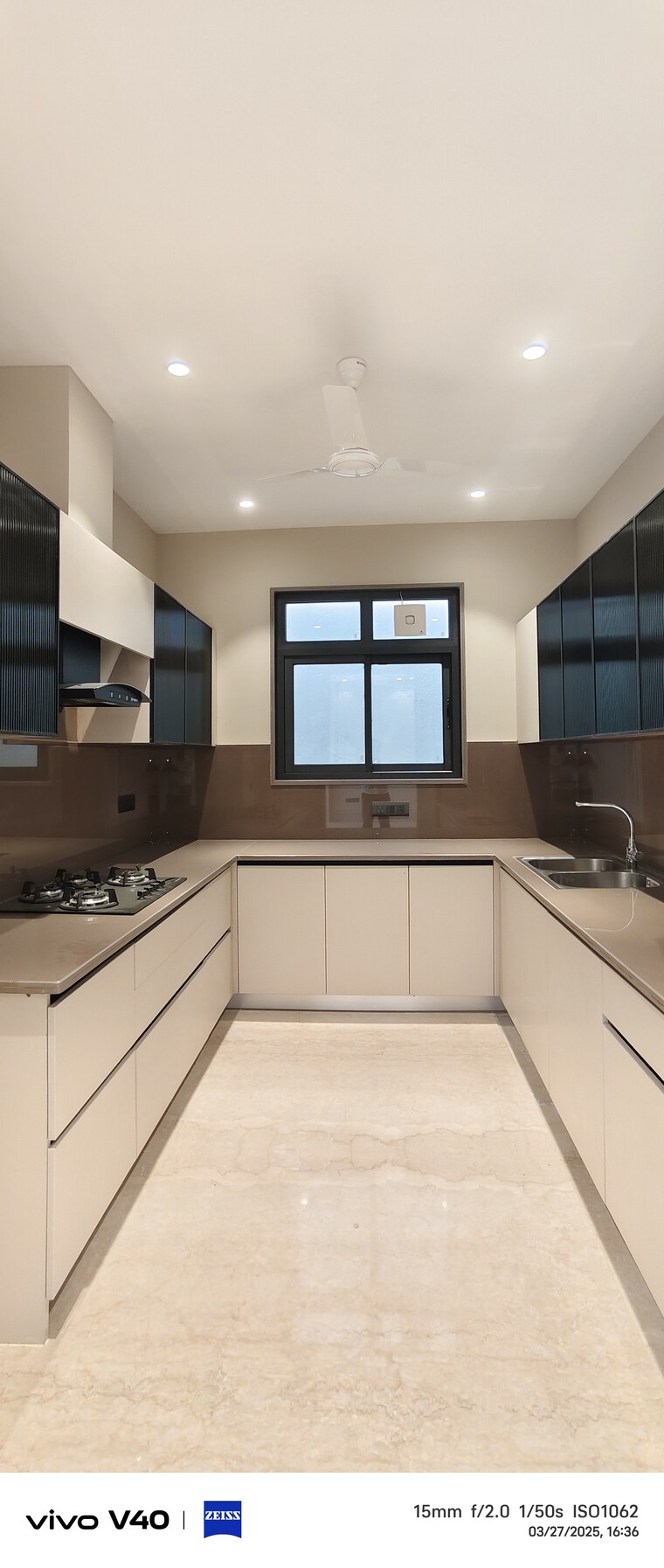 Kitchen, east of kailash 3 Bedroom 1800 Sq.Ft. Builder Floor In East Of Kailash Delhi 8408866