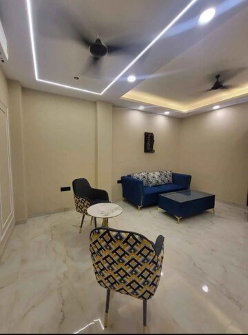 Living Room in 2 BHK Builder Floor at Sector 21 – for Rent