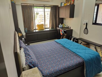 Bedroom in 2 BHK Apartment at NG Complex, Andheri East – for Rent
