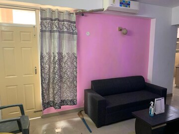 Living Room in 3 BHK Apartment at Supertech Cape Town, Sector 74 – for Rent