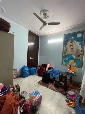 Plot Area in 2 BHK Builder Floor at Sector 43 – for Rent